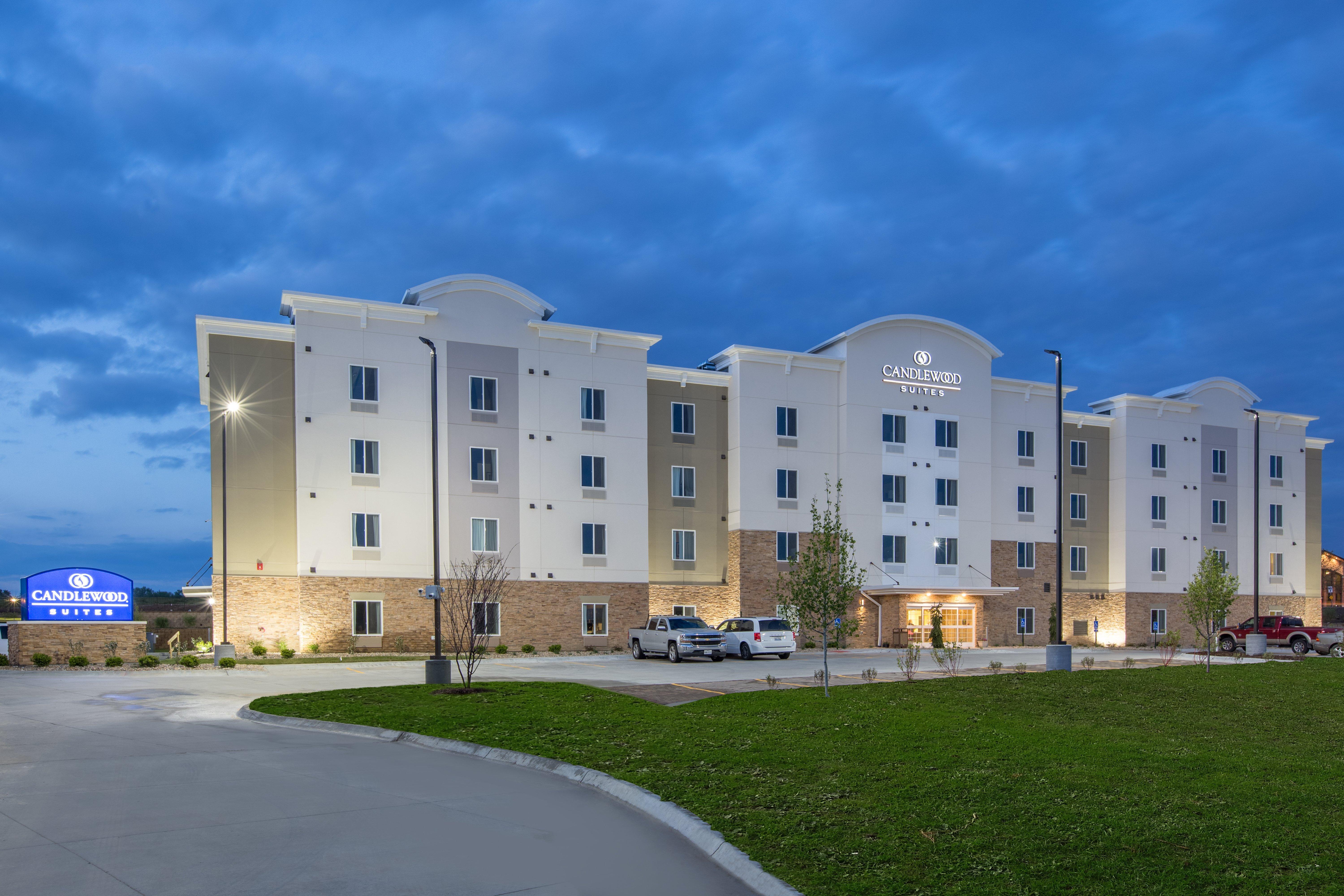 Candlewood Suites - Omaha Millard Area By Ihg Exteriör bild